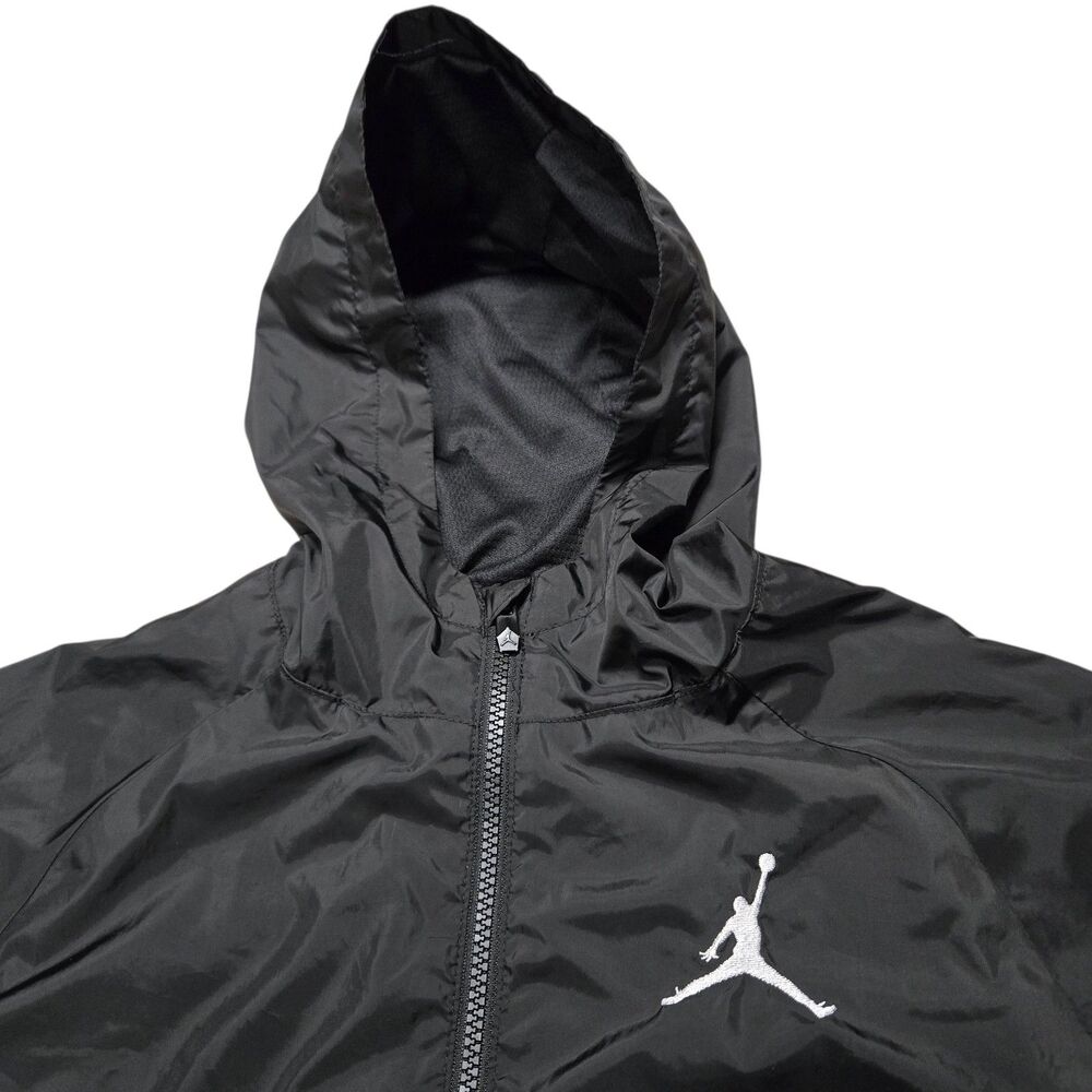 Air Jordan Windbreaker Jacket Boys XL 13-15 Lined Water Resistant Hooded Zip
